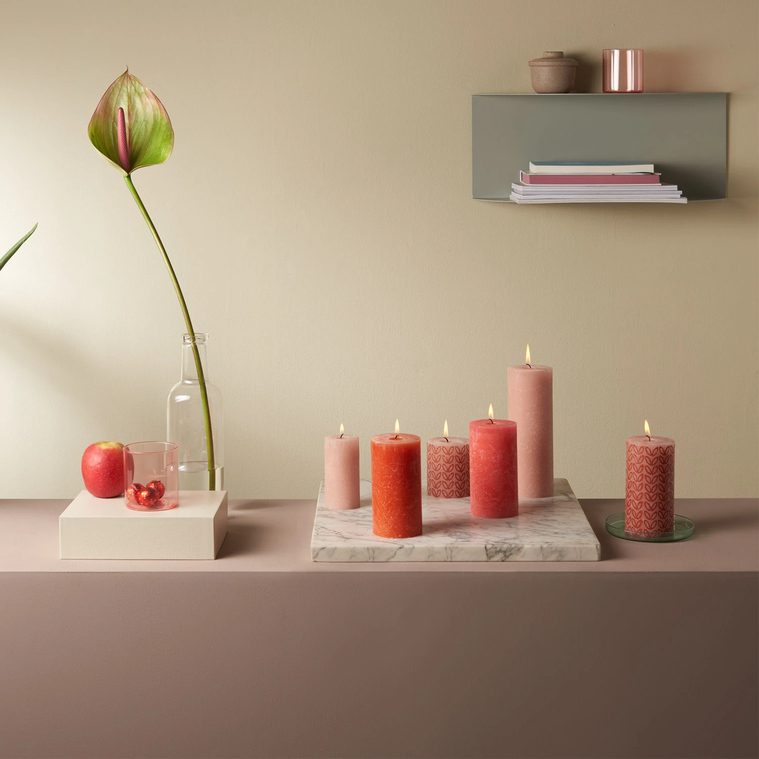 Bolsius Rustiek Stompkaars Rood 80x68 Mm 4 Bolsius Rustiek Stompkaars Rood 80x68 Mm - Afbeelding 2