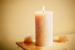 Bolsius - Rustieke Kaars - 4 Stuks - Geel - 13cm - Paasdecoratie -Bolsius 1200x800 1