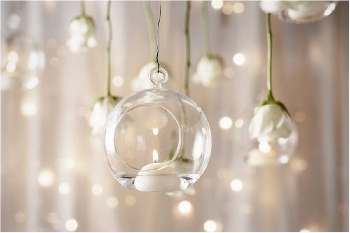 Bolsius - Maxi Drijfkaarsen - Wit - 8 Uur - 96 Stuks 5 Bolsius - Maxi Drijfkaarsen - Wit - 8 Uur - 96 Stuks - Afbeelding 3