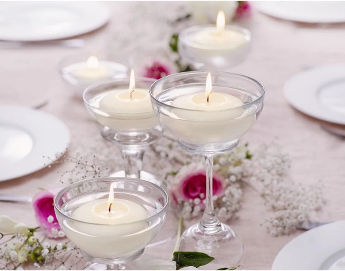 Bolsius - Maxi Drijfkaarsen - Wit - 8 Uur - 96 Stuks 4 Bolsius - Maxi Drijfkaarsen - Wit - 8 Uur - 96 Stuks - Afbeelding 2